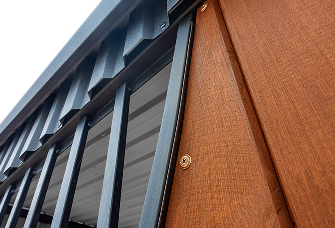 Kojec dla dwóch psów o wymiarach 6x3m