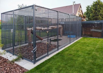 Kojec dla psa lub dużego kota 1