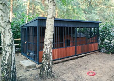 Kojec dla psa 2x4m z zestawem 1