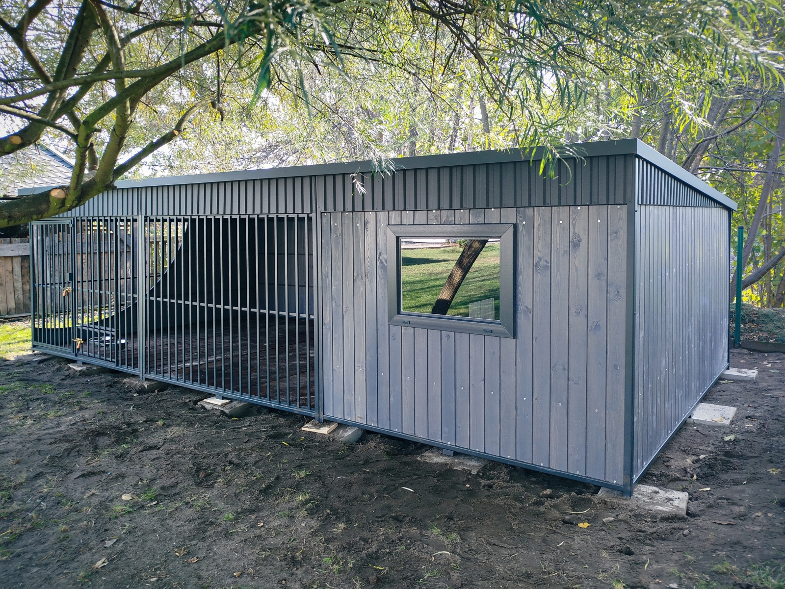 Kojec dla psa 4x3m ze schowkiem 2x3m zdj 3