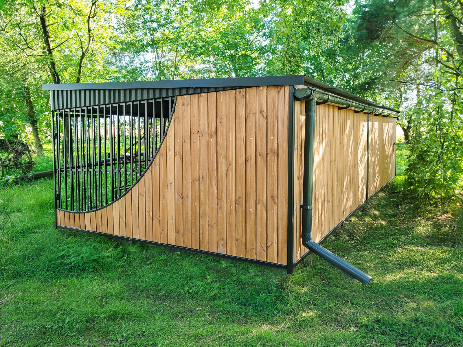 Kojec dla dwóch psów 6x3m z budami XL i ścianą działową TEAK 3