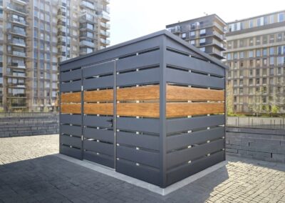 Wiata śmietnikowa 3x2m w kolorach matowy grafit i dąb